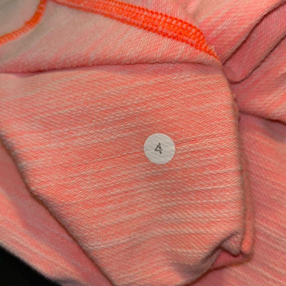Lululemon Athletica Leggings with Orange Accents - Picture 6 of 6